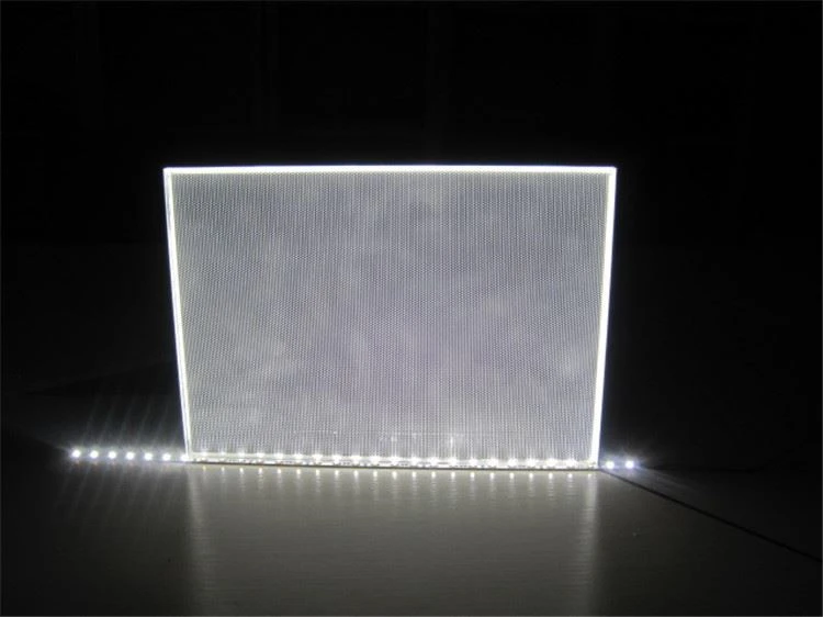 What factors should be paid attention to when installing the light guide plate?